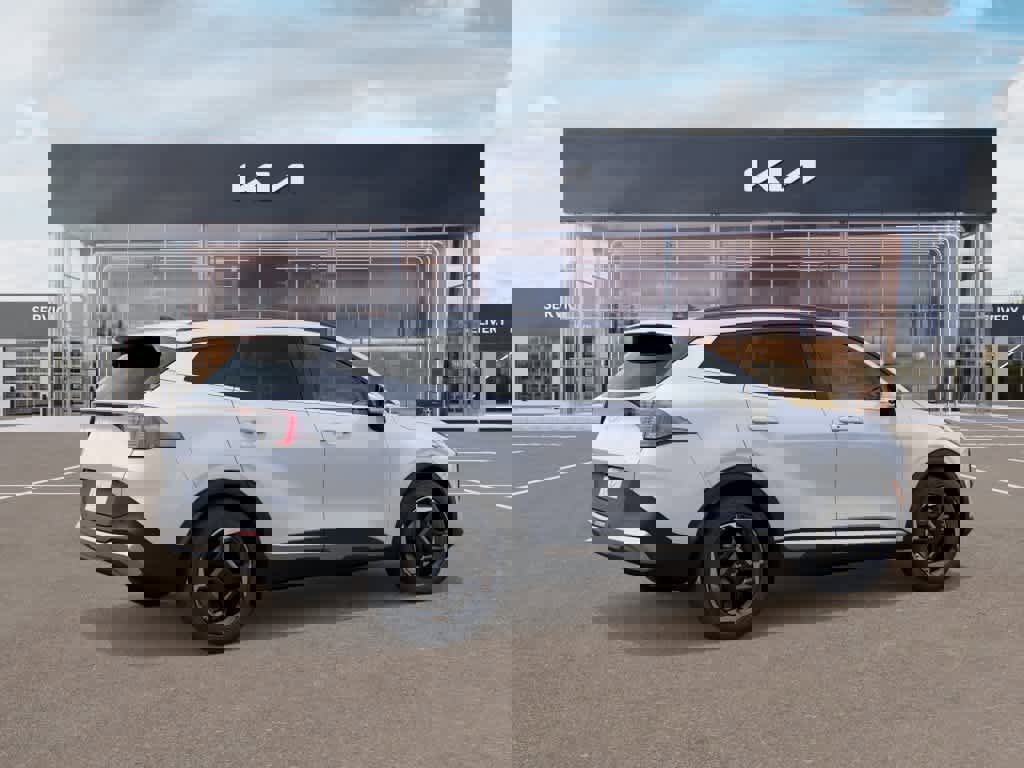 New 2026 Kia Sportage EX image 6