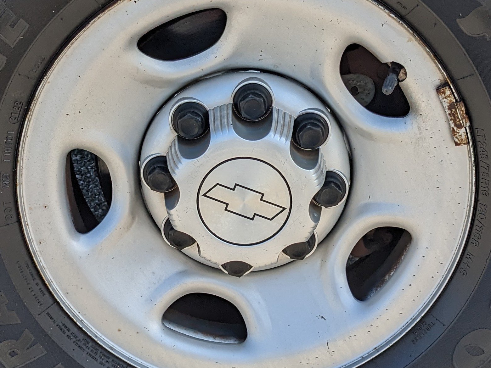 Used 2019 Chevrolet Express 2500 RWD image 12
