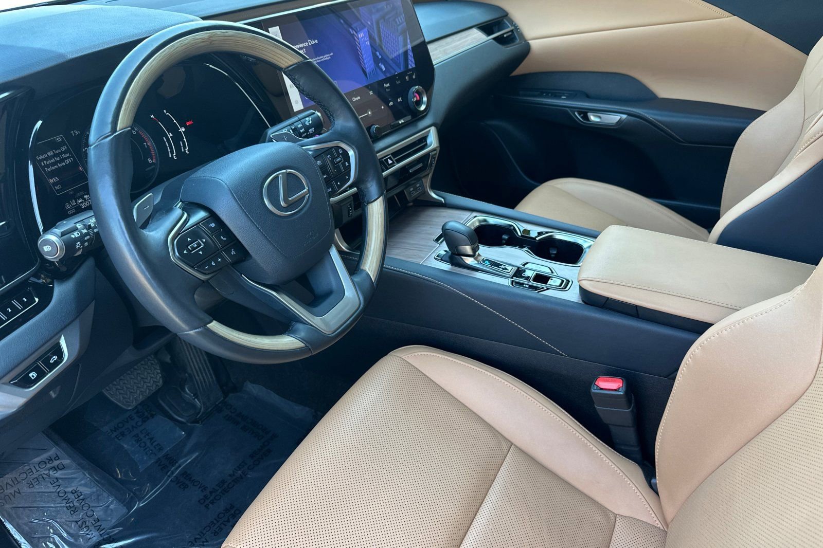 Used 2023 Lexus RX 350 Premium w/ Cold Area Package image 10