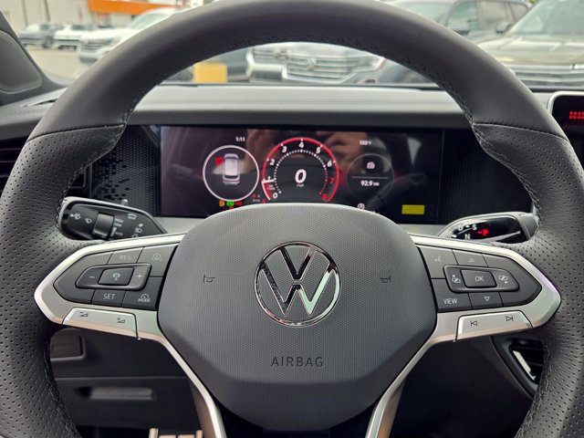 New 2026 Volkswagen Tiguan SE R-Line FWD image 24