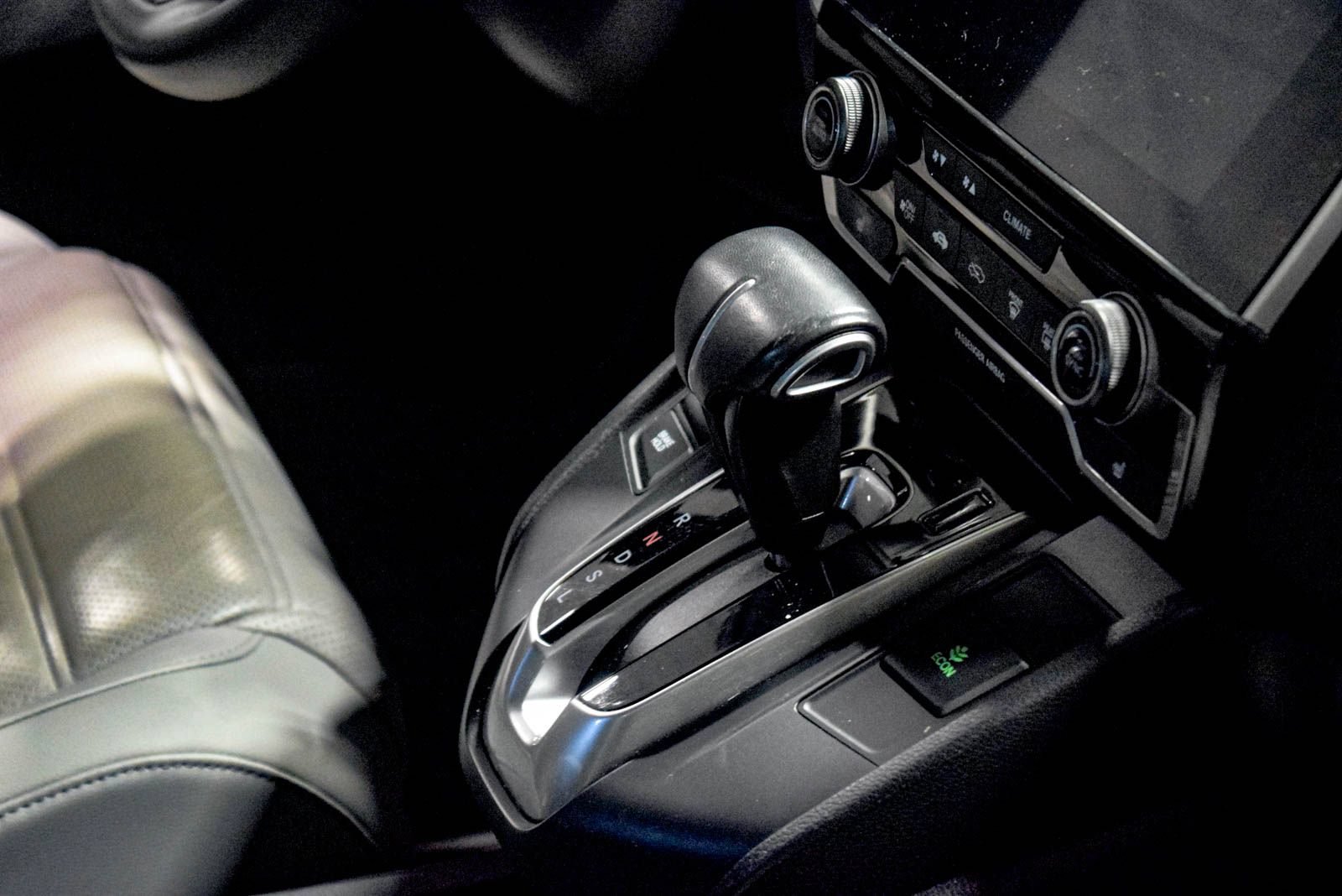 Used 2018 Honda CR-V EX-L image 9