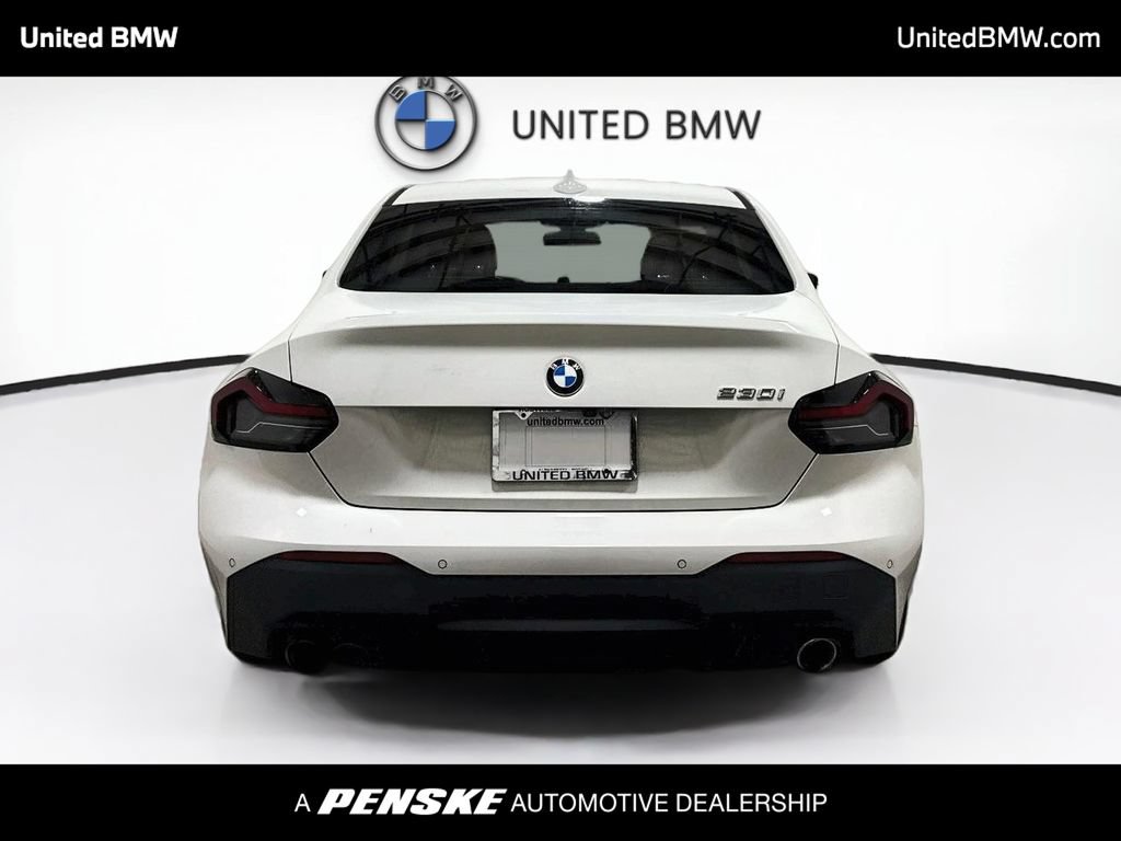 Used 2022 BMW 230i Coupe w/ Convenience Package RWD image 6