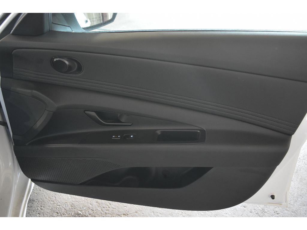 New 2025 Hyundai Elantra Sport image 65