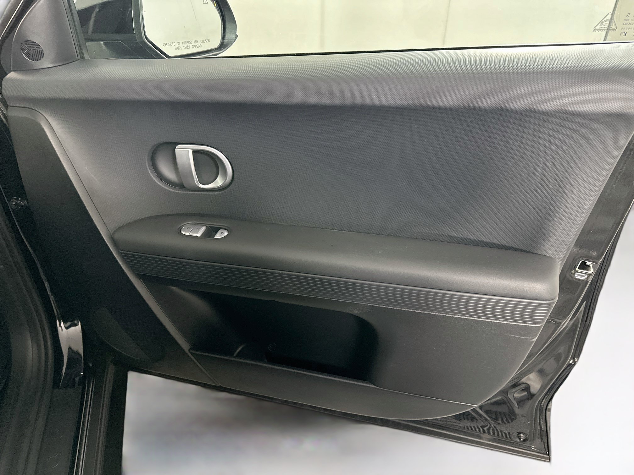 Used 2024 Hyundai Ioniq 5 SEL RWD image 32