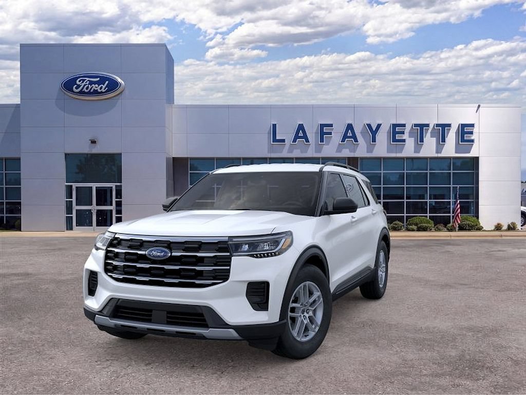 New 2026 Ford Explorer Active RWD image 2