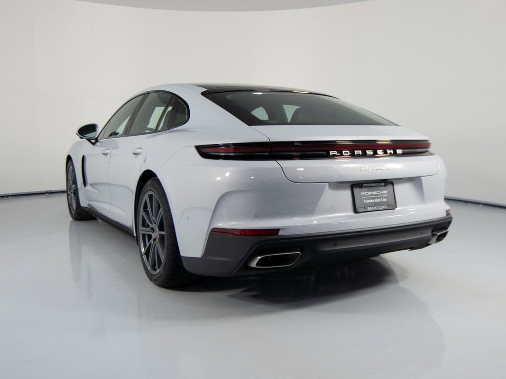 New 2026 Porsche Panamera 4 image 3