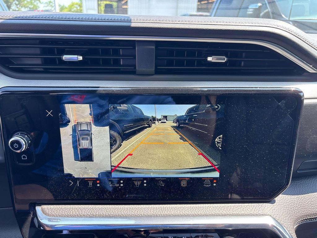 New 2026 GMC Sierra 1500 Denali w/ Technology Package AWD/4WD image 16