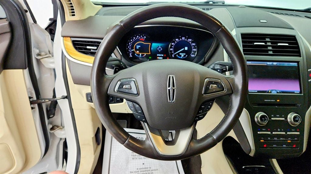 Used 2015 Lincoln MKC AWD w/ Equipment Group 101A Select image 13