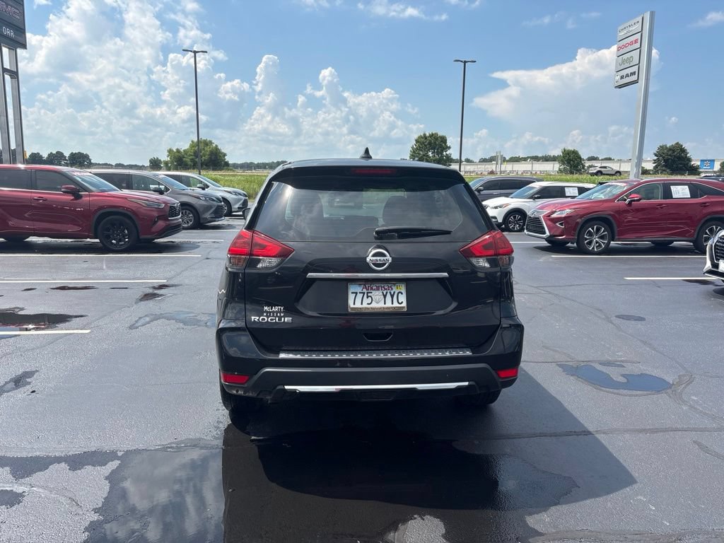 Used 2020 Nissan Rogue S FWD image 4