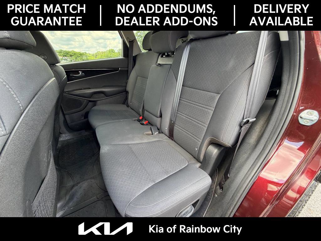 Used 2020 Kia Sorento FWD V6 image 17