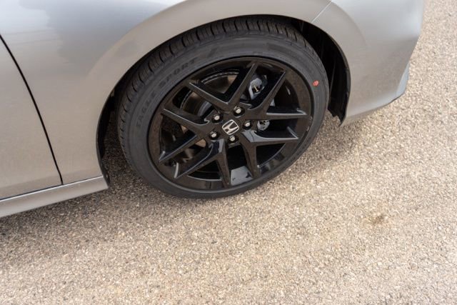 Used 2025 Honda Civic Sport image 9