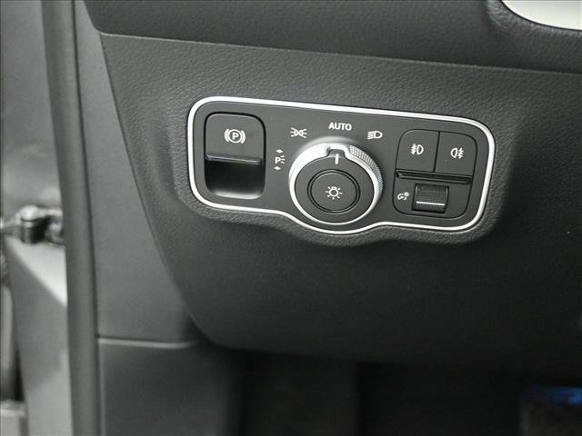 New 2026 Mercedes-Benz GLB 250 4MATIC image 10
