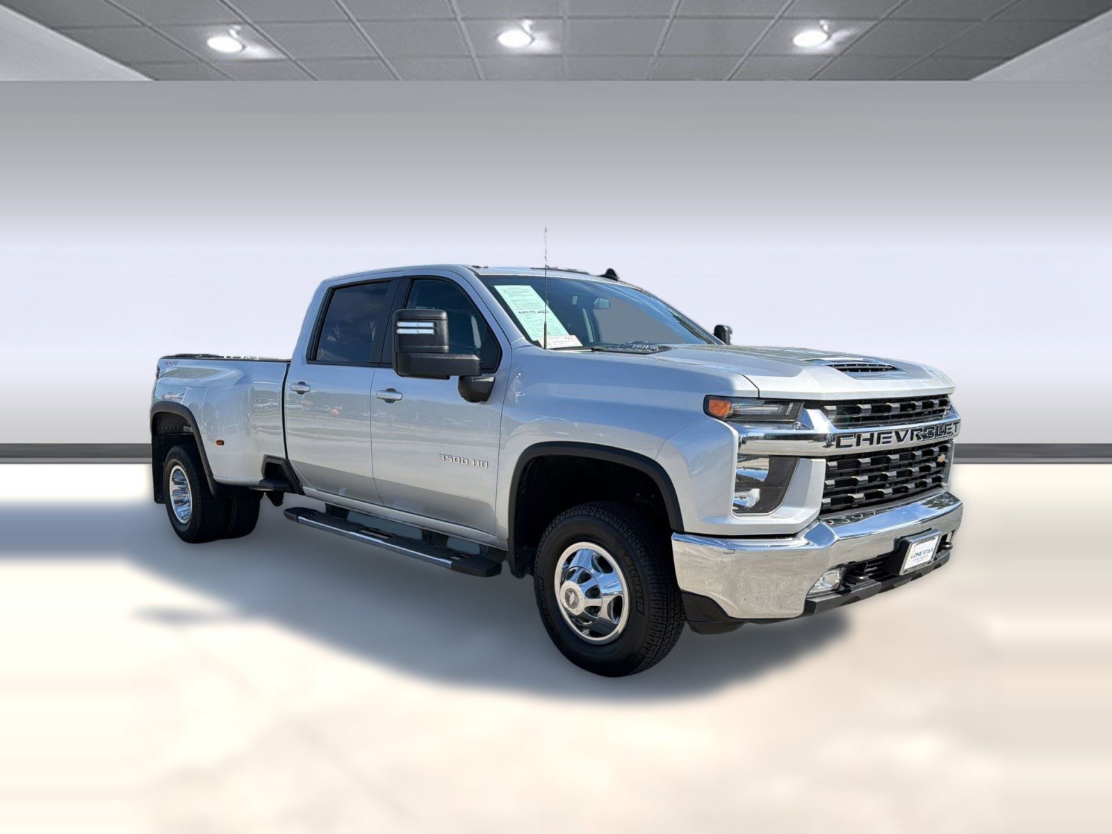 Certified 2022 Chevrolet Silverado 3500 LT w/ Convenience Package AWD/4WD image 6