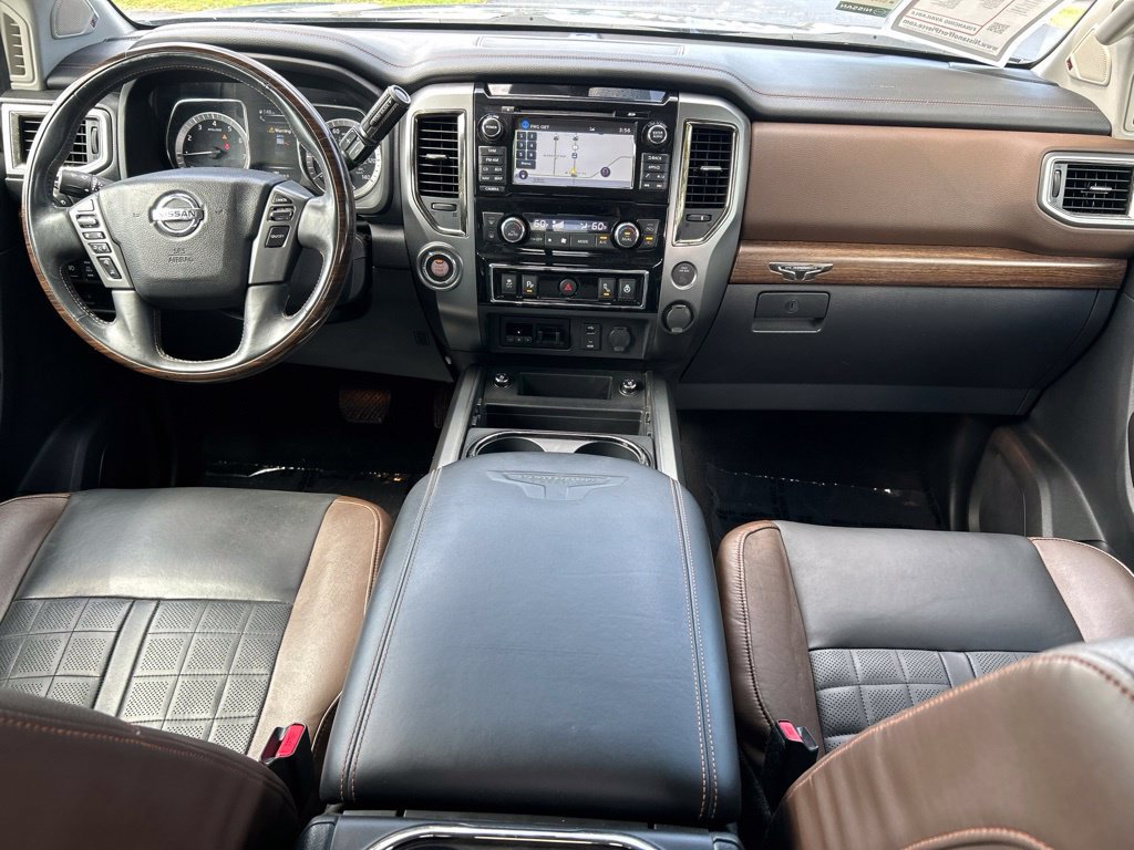 Used 2017 Nissan Titan Platinum Reserve RWD image 11