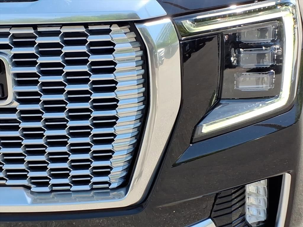 Certified 2024 GMC Yukon Denali AWD/4WD image 6