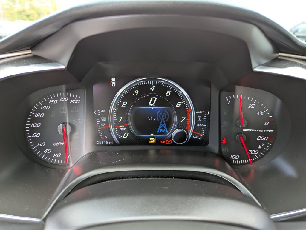 Used 2015 Chevrolet Corvette Stingray Convertible w/ 2LT Preferred Equipment Group RWD image 20