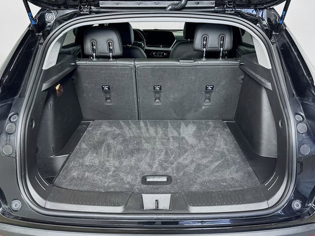 Used 2025 Chevrolet Trax LT w/ LT Convenience Package image 25