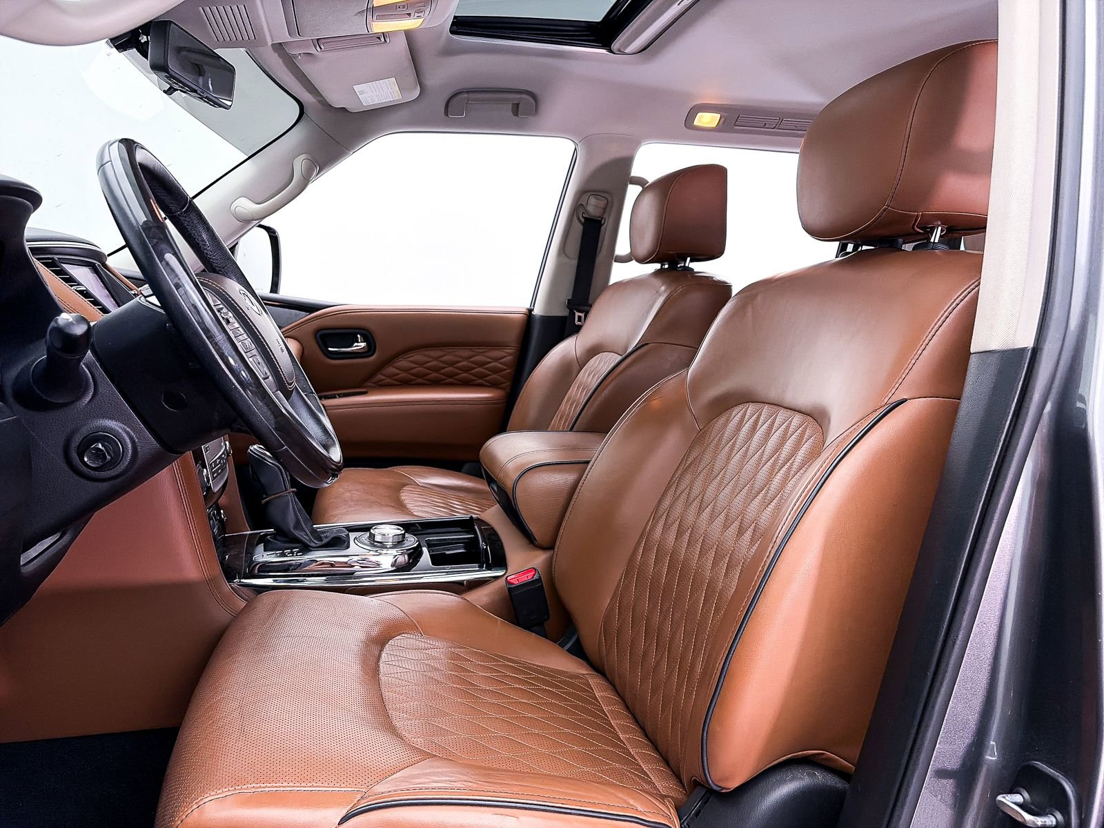 Used 2018 INFINITI QX80 4WD w/ Deluxe Technology Package image 17