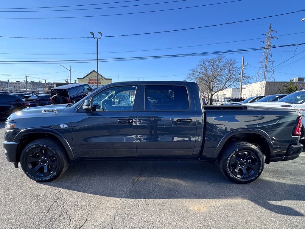 New 2026 RAM 1500 4x4 Crew Cab image 4