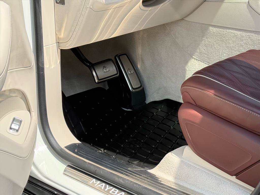 Certified 2024 Mercedes-Benz Maybach GLS 600 4MATIC image 21