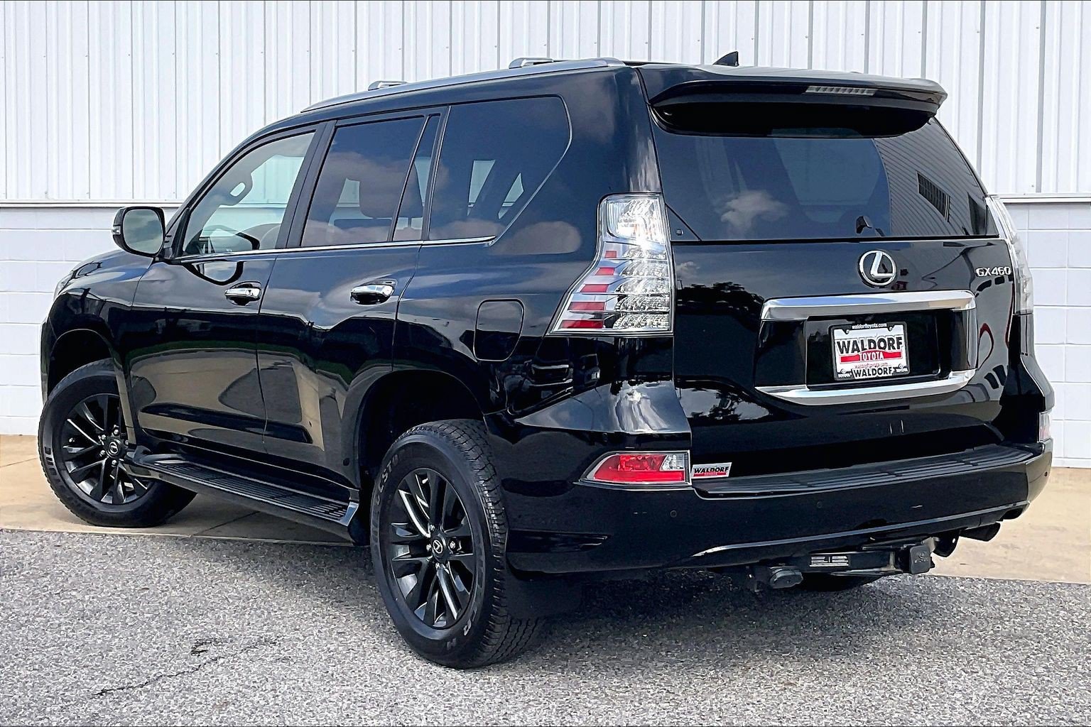 Used 2023 Lexus GX 460 Premium w/ Premium Package AWD/4WD image 15