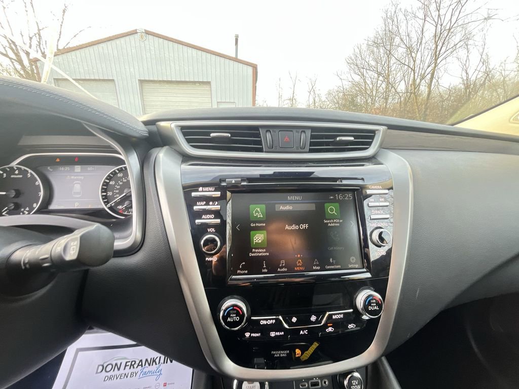 Used 2024 Nissan Murano Platinum w/ Cargo Package image 16