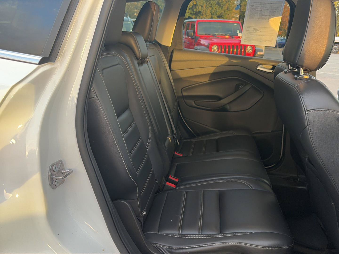 Used 2019 Ford Escape SEL AWD/4WD image 24