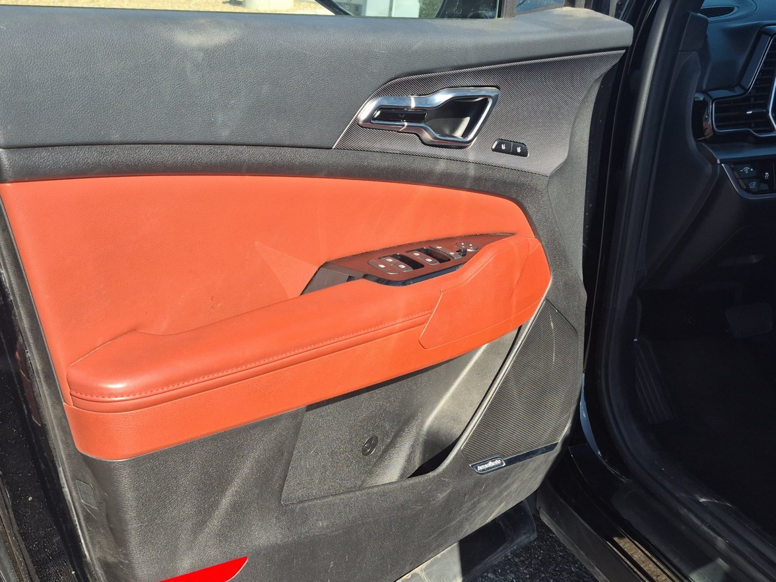 Used 2023 Kia Sportage SX FWD image 14