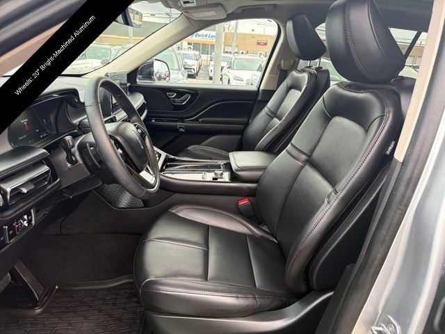 Certified 2023 Lincoln Aviator Standard w/ Premium Package image 14