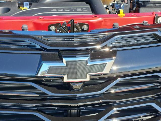 New 2027 Chevrolet Equinox RS w/ Convenience Package III FWD image 31