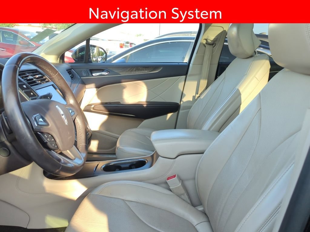 Used 2019 Lincoln MKC Reserve w/ MKC Climate Package AWD/4WD image 5