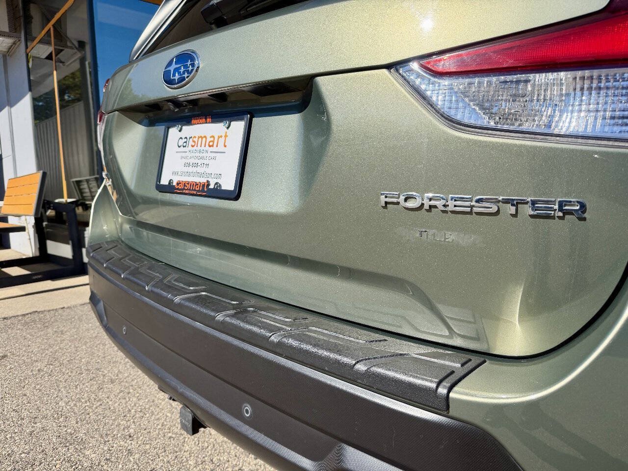 Used 2021 Subaru Forester Limited AWD/4WD image 10