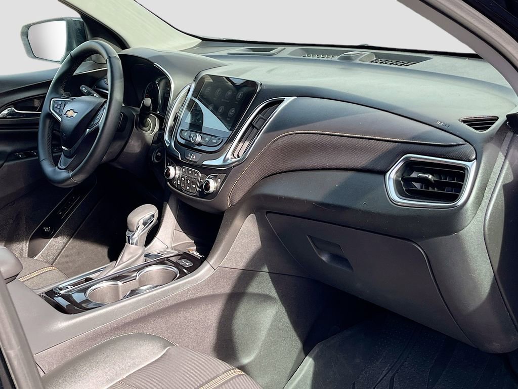 Used 2024 Chevrolet Equinox Premier image 31