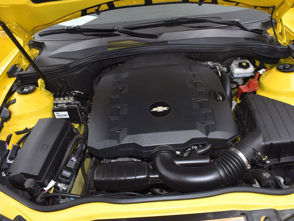 Used 2010 Chevrolet Camaro LT image 11