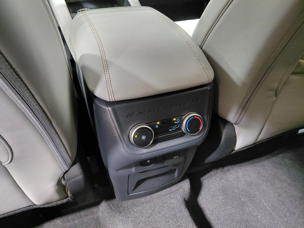 New 2026 Ford Explorer Active w/ Active Comfort Package AWD/4WD image 27