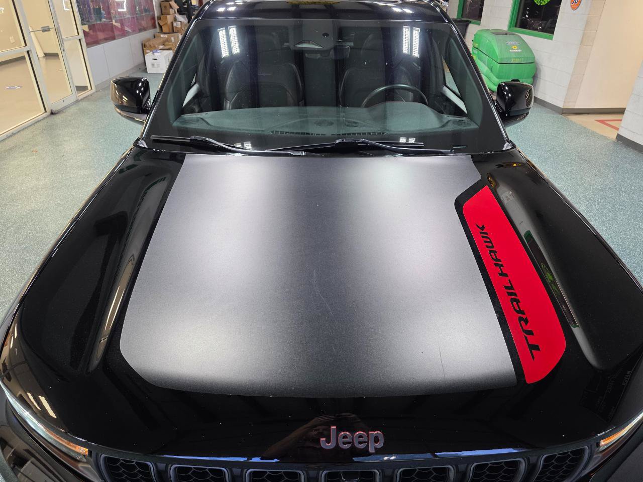 Used 2022 Jeep Grand Cherokee Trailhawk w/ Luxury Tech Group III AWD/4WD image 4