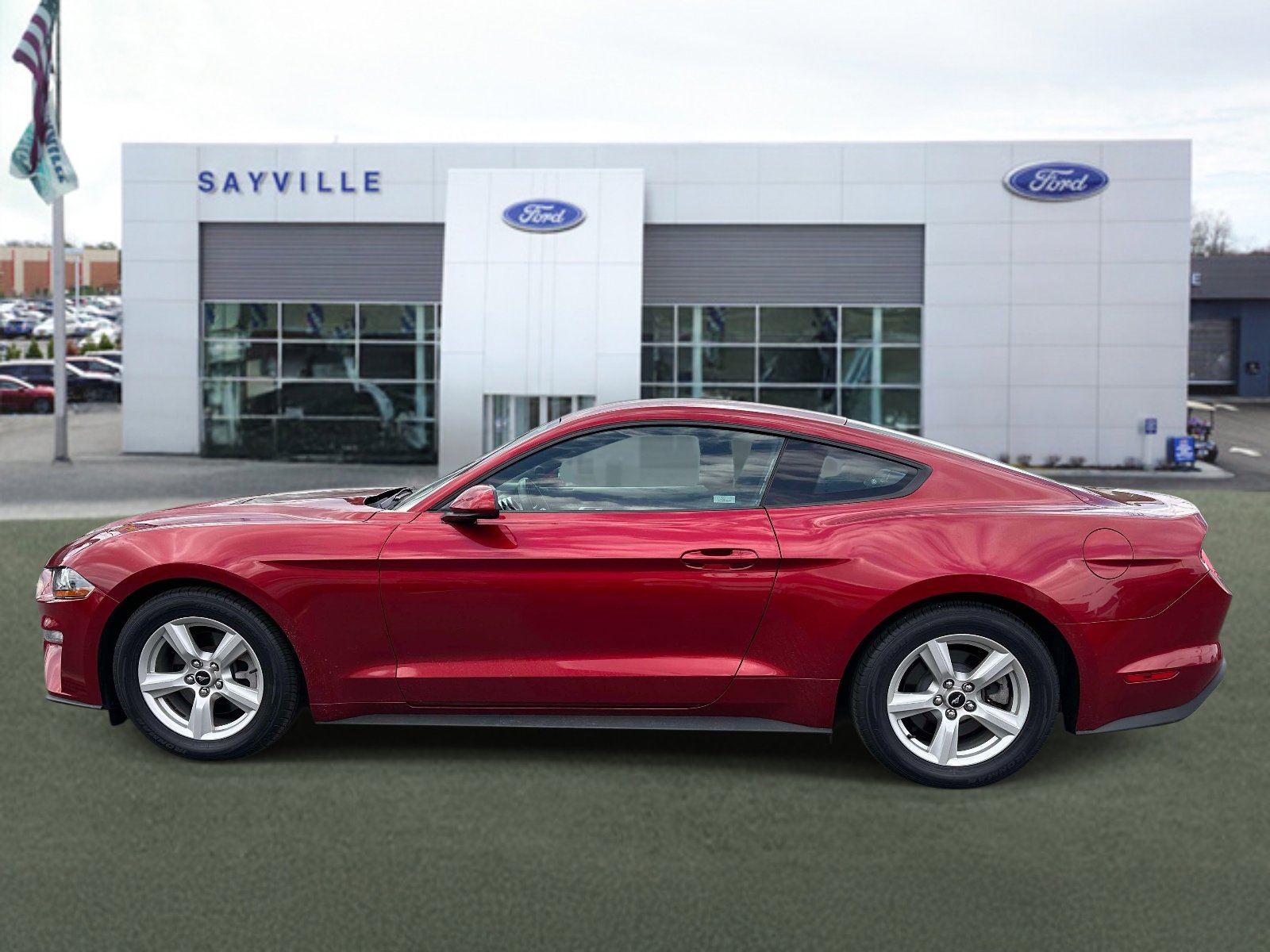 Used 2019 Ford Mustang Coupe RWD image 2