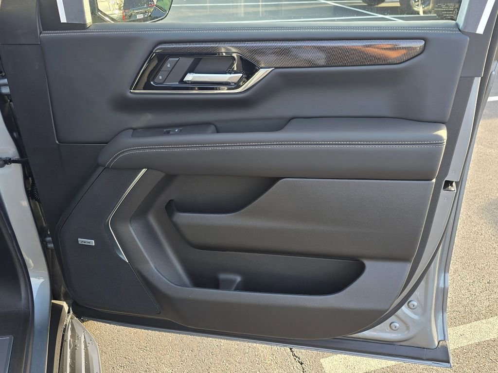 New 2026 GMC Yukon XL Elevation image 35