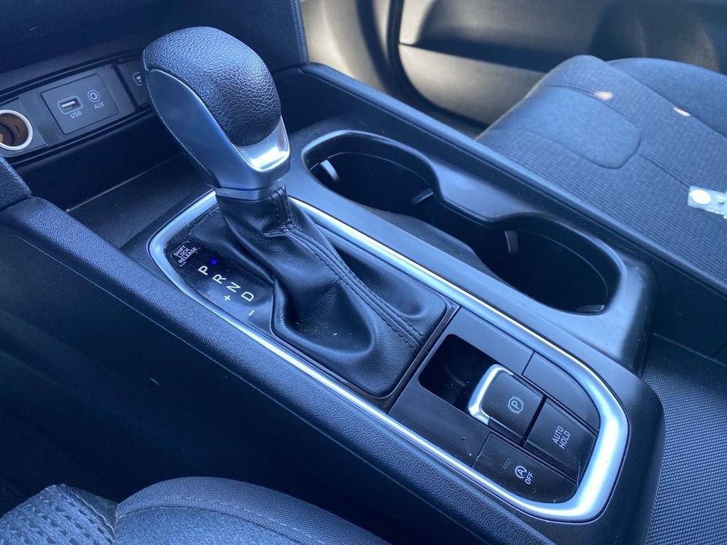 Used 2020 Hyundai Santa Fe SE image 18