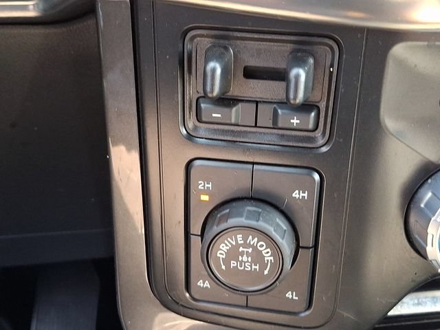 Used 2023 Ford F150 Lariat AWD/4WD image 27