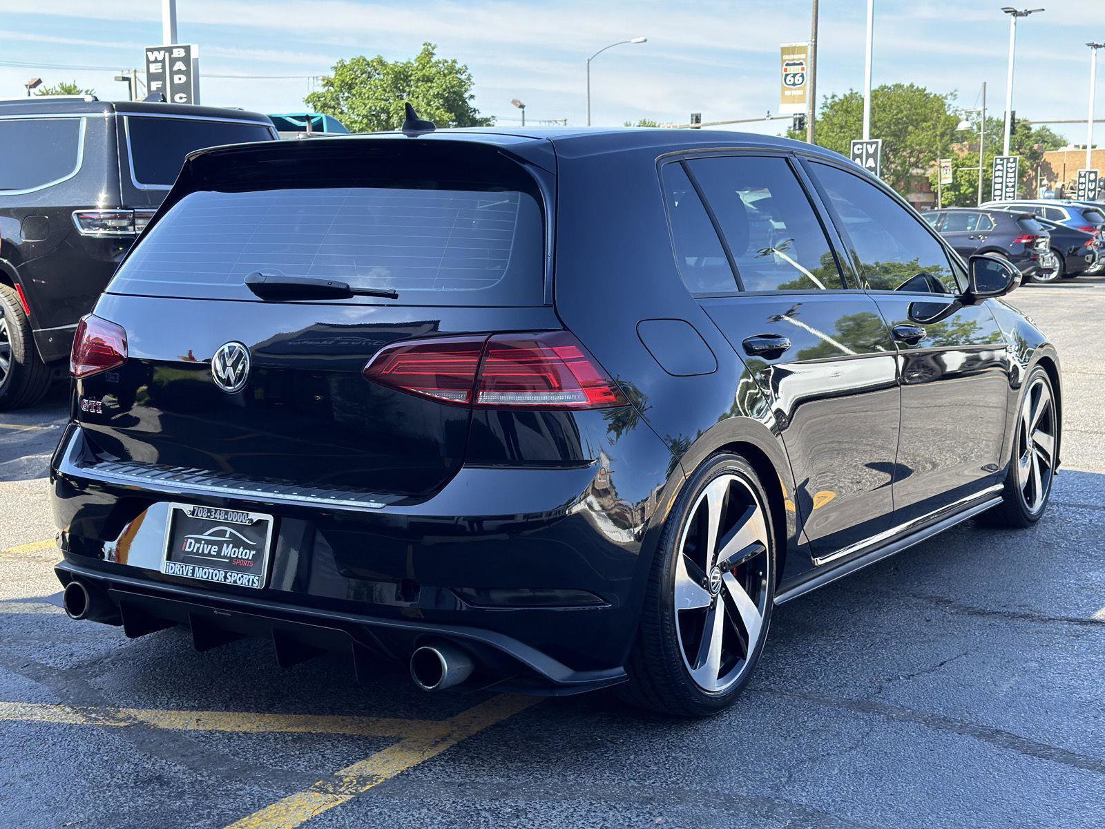 Used 2019 Volkswagen GTI S FWD image 8