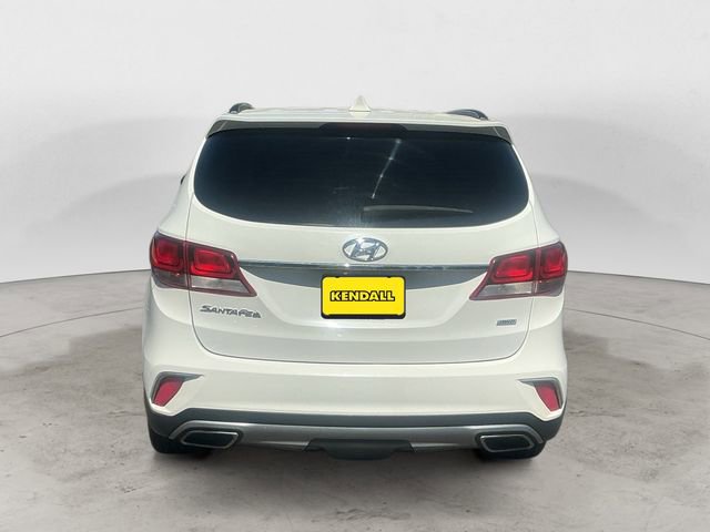 Used 2017 Hyundai Santa Fe SE AWD/4WD image 4