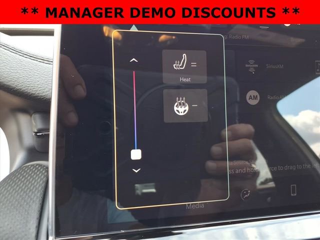 New 2026 Jeep Compass Latitude image 7