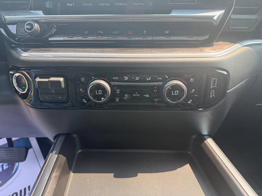 Used 2026 Chevrolet Silverado 2500 LTZ w/ LTZ Premium Package AWD/4WD image 42