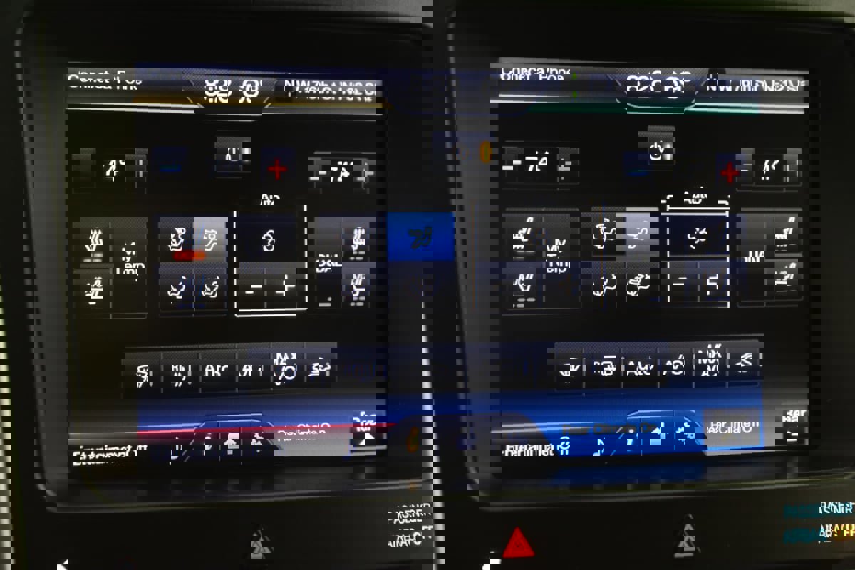 Used 2013 Ford Explorer Sport image 35