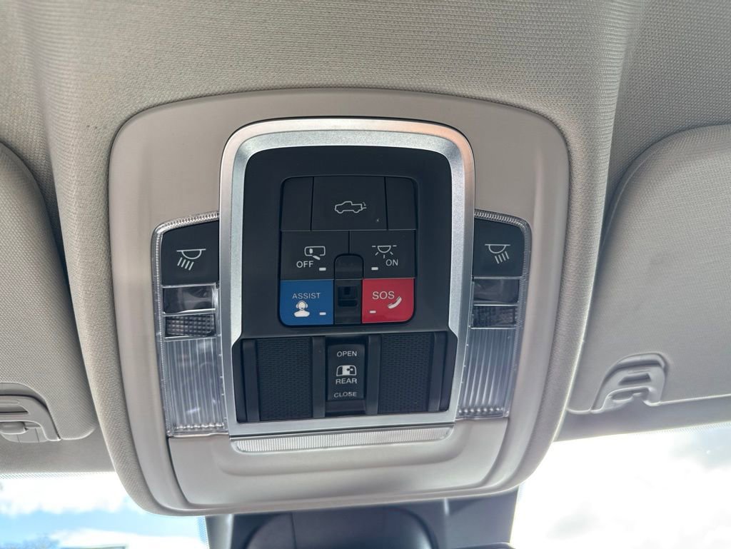 Certified 2022 RAM 1500 Laramie AWD/4WD image 25
