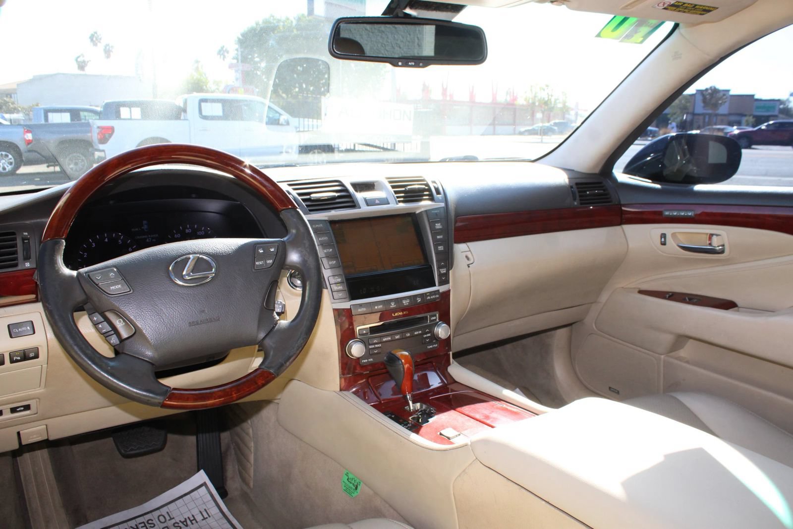 Used 2010 Lexus LS 460 RWD image 20