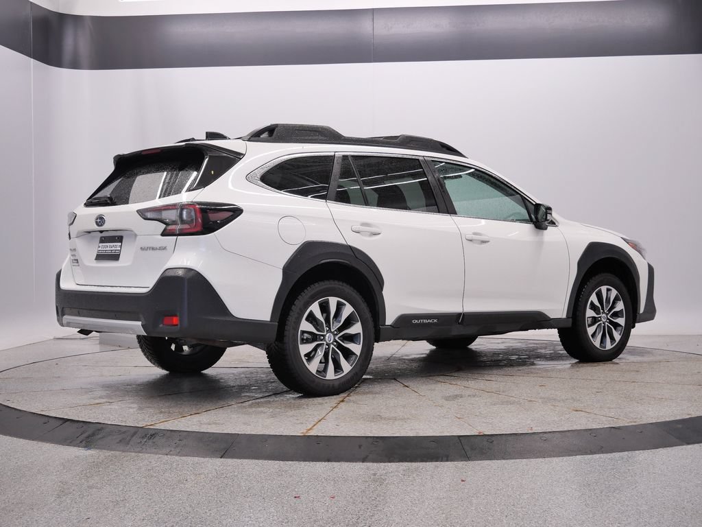 Used 2024 Subaru Outback Limited AWD/4WD image 6