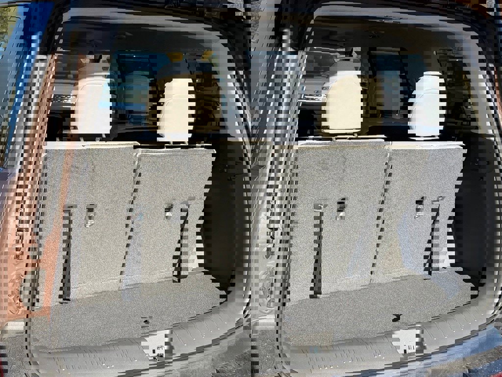 Used 2024 Hyundai Santa Fe Calligraphy image 25