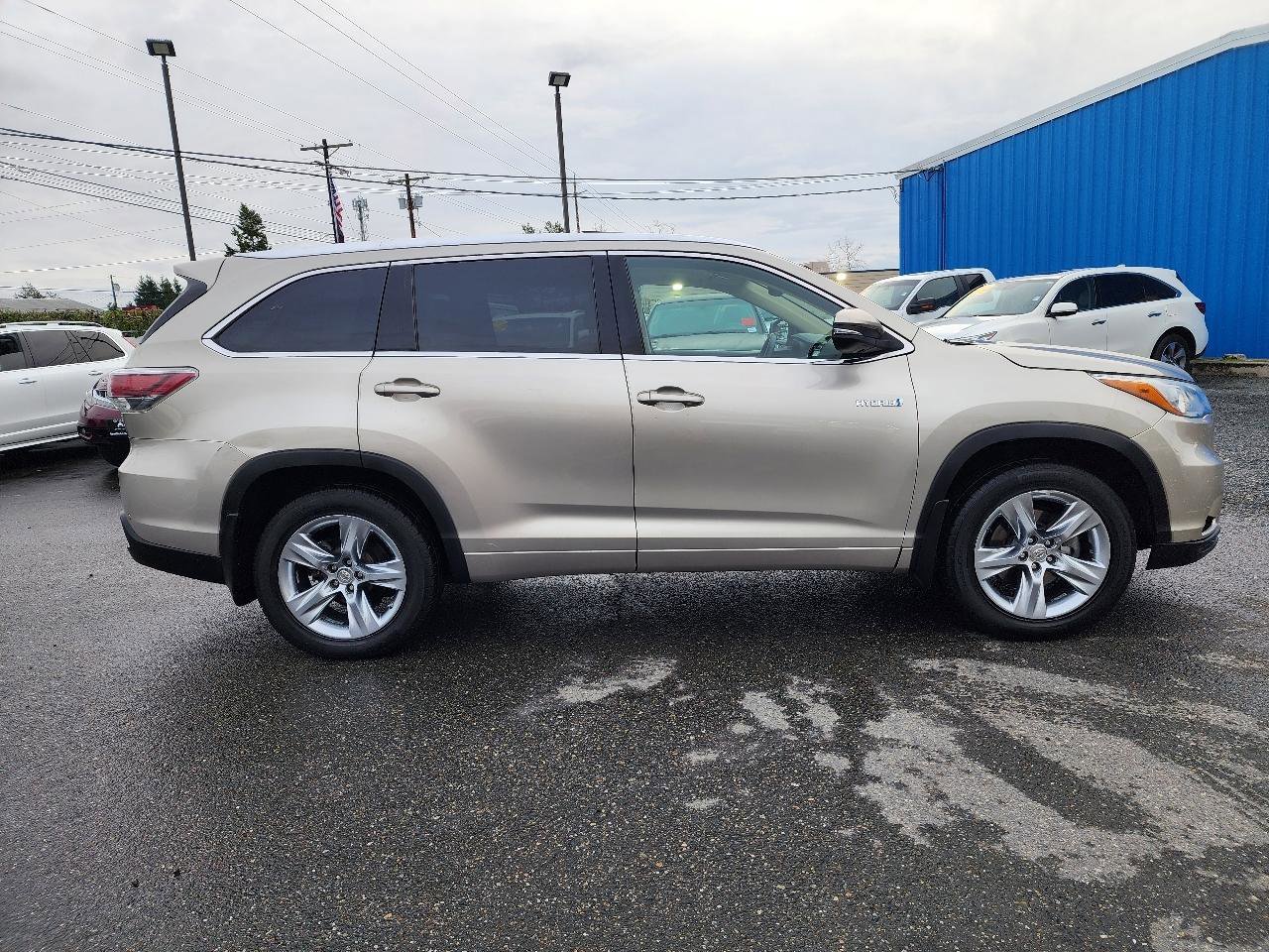 Used 2015 Toyota Highlander Limited Platinum image 5